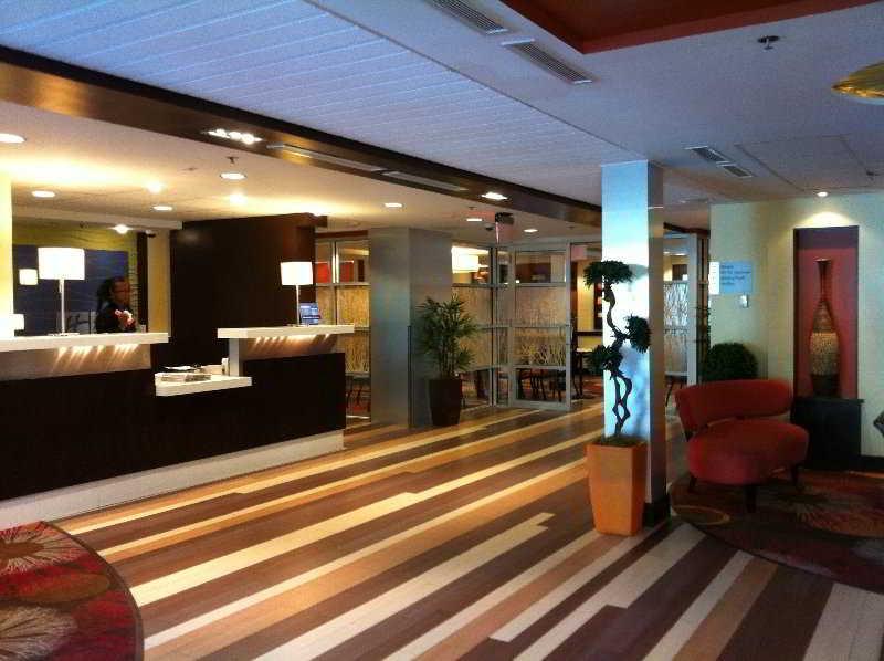 Holiday Inn Express Ft Lauderdale Cruise-Airport By Ihg Fort Lauderdale Exterior photo
