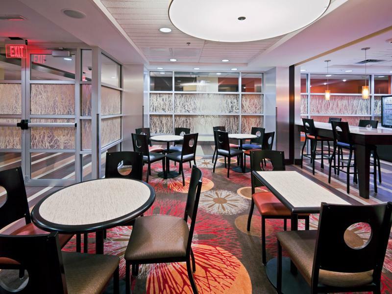 Holiday Inn Express Ft Lauderdale Cruise-Airport By Ihg Fort Lauderdale Exterior photo
